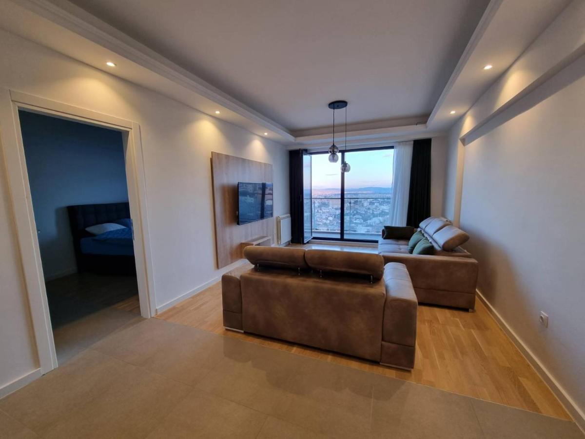 Venus Appartement Skopje Buitenkant foto